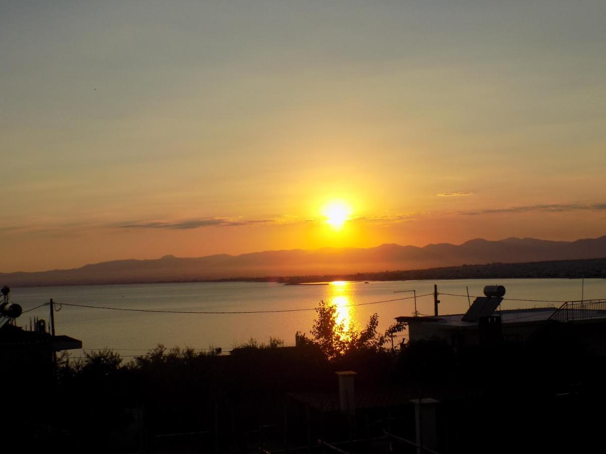Coastal Haven Apartment Kalamata Exterior photo